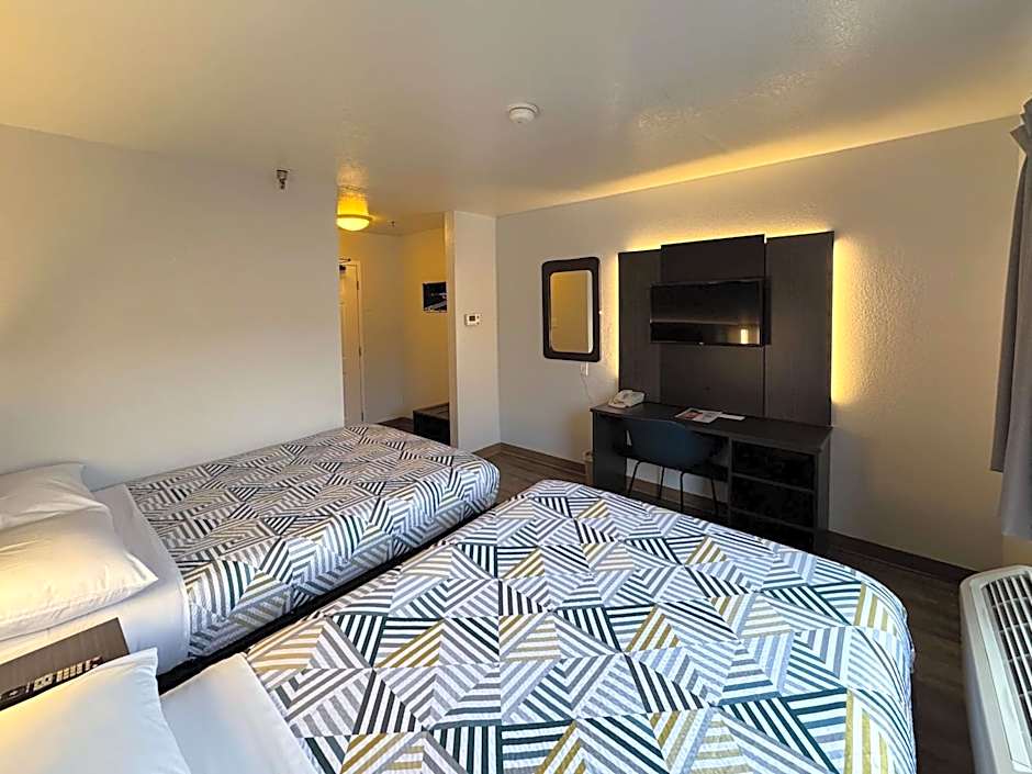 Motel 6-Glenview, IL - Chicago North