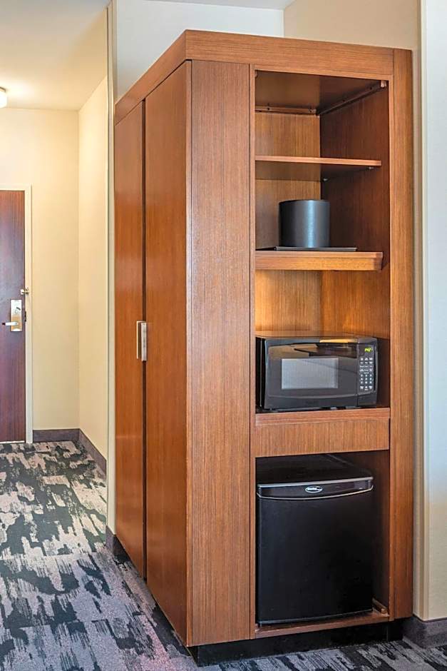 Fairfield Inn & Suites by Marriott Akron Stow