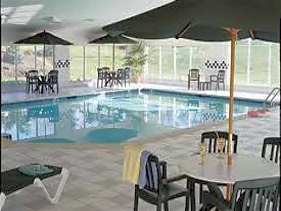 Parkview Inn & Suites, Lancaster Amish Country, PA