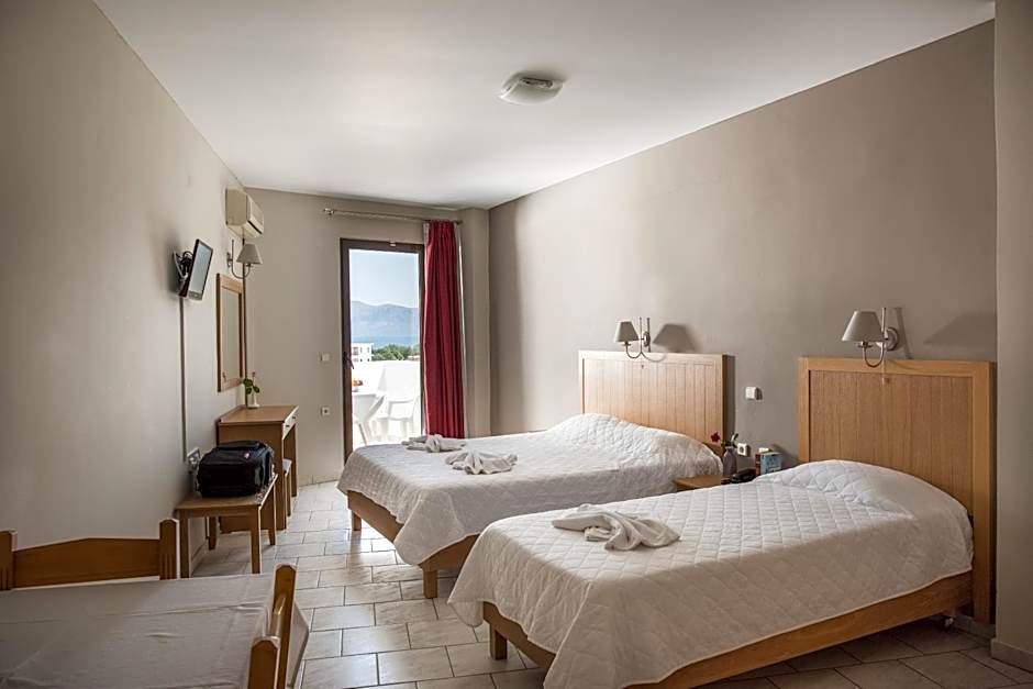 Mirtilos Studios & Apartments
