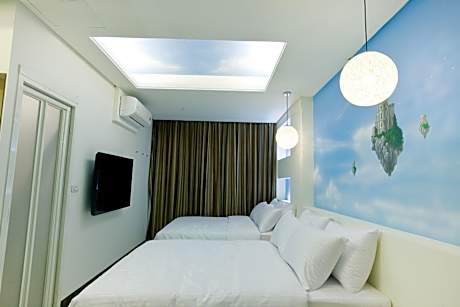 Standard Family Room (6 Adults)