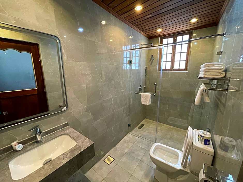 Mizingani Seafront Hotel