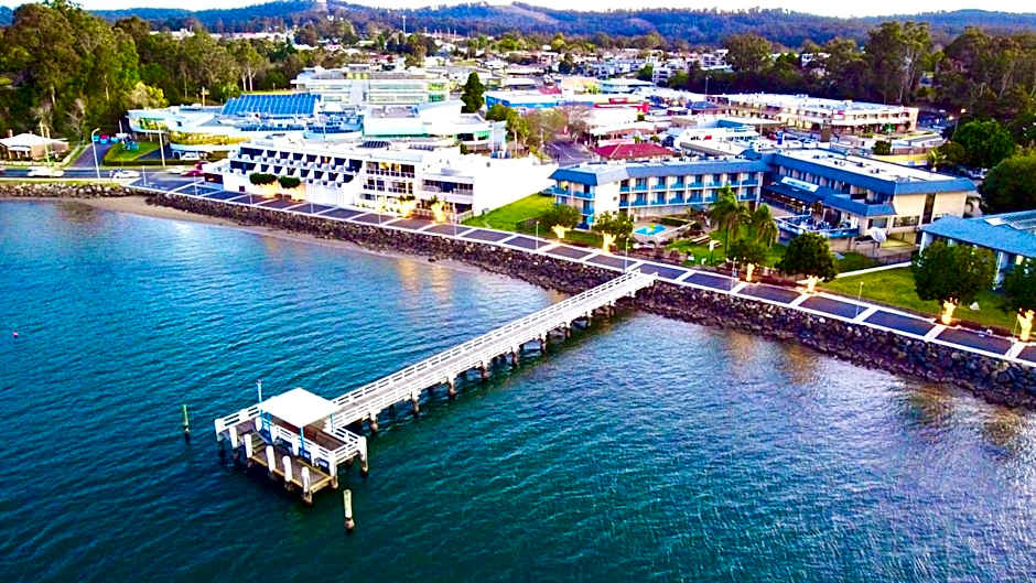 Photo 1 of 50 of Zorba Waterfront Motel