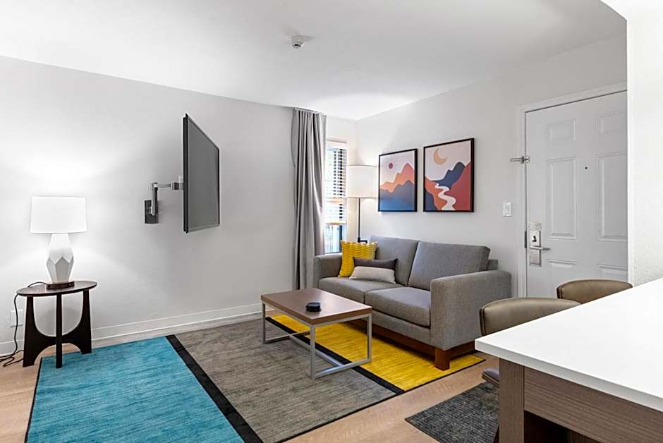 WaterWalk Extended Stay by Wyndham Atlanta Perimeter