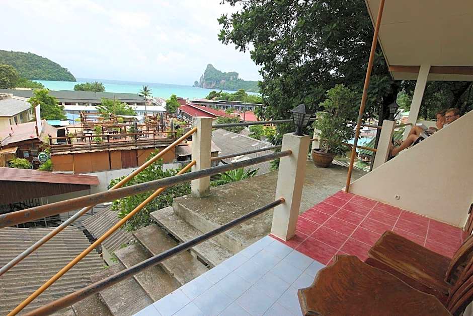 TARA INN