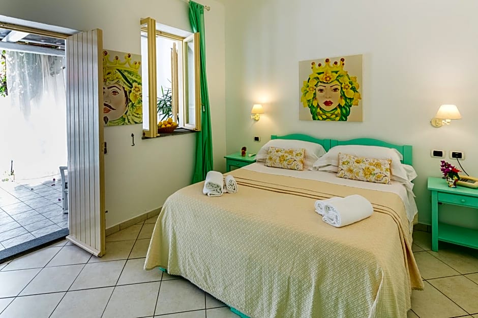 Hotel Ossidiana Stromboli Center