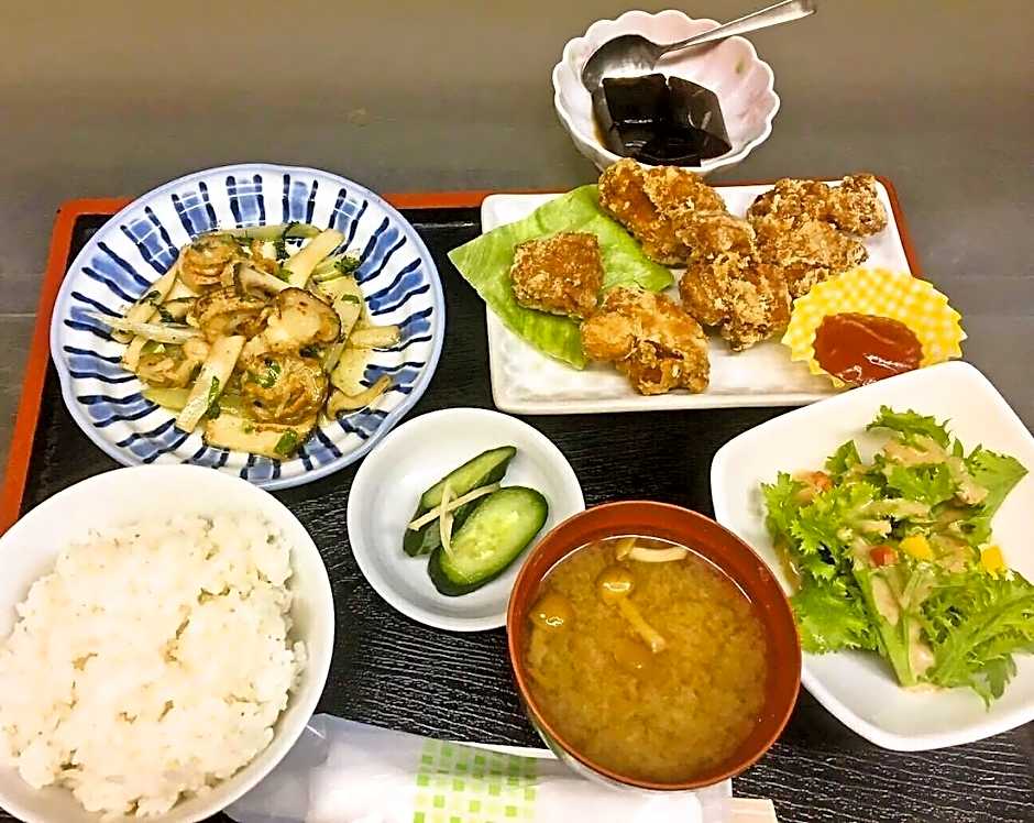 Tendo Central Hotel