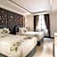 A & Em Saigon Hotel