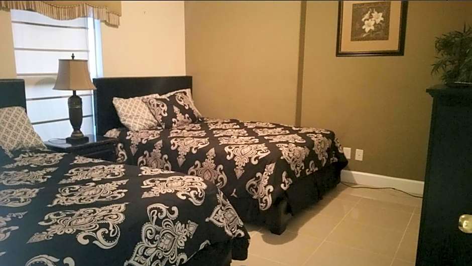 Ocean Reef 2 bedroom/2 bath!