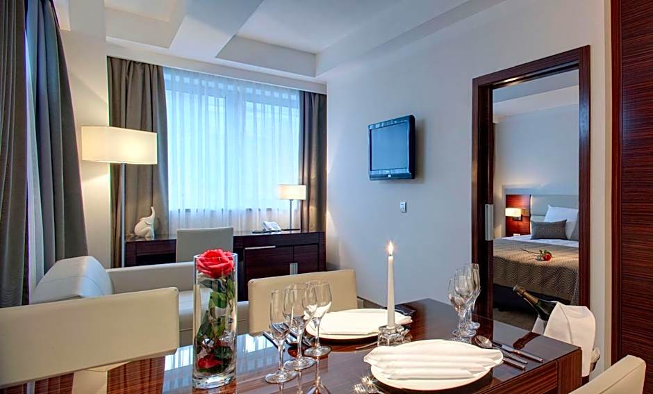 Hotel Aristos
