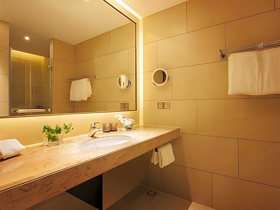 The Summit Hotel Zhongshan