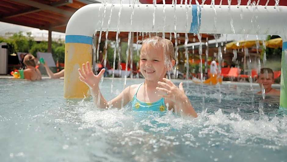 Hotel Sonnenpark & Sonnentherme inklusive - auch am An- & Abreisetag!