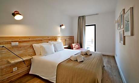 Two-Bedroom Apartment with Street View