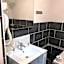 Arcotel Cannes 4 minutes du Palais des Festivals - NEW MANAGEMENT NEW TEAM - OLD REVIEVV