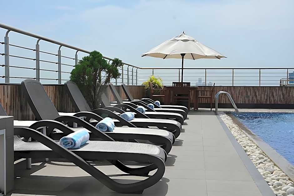 Pearl Grand By Rathna