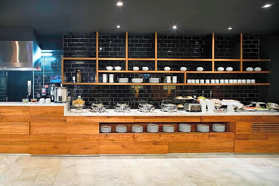 Courtyard by Marriott Mexico City Toreo
