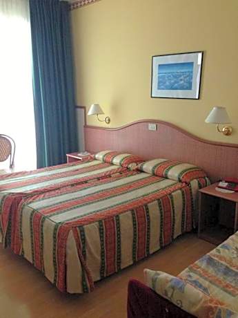 Double or Twin Room with Balcony