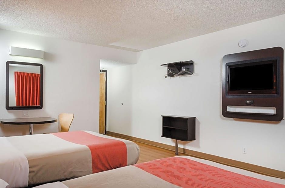 Motel 6 Merced, CA