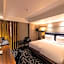 100 Queen's Gate Hotel London, Curio Collection by Hilton