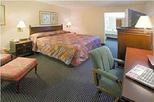 Americas Best Value Inn - Laredo