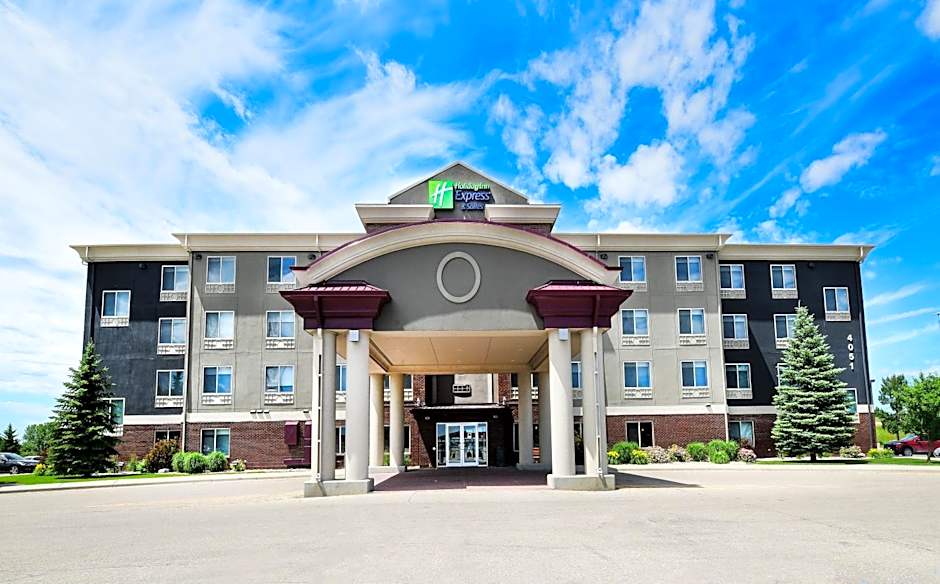 Holiday Inn Express Hotel & Suites Grand Forks By IHG