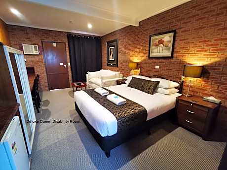 Deluxe Queen Room - Disability Access