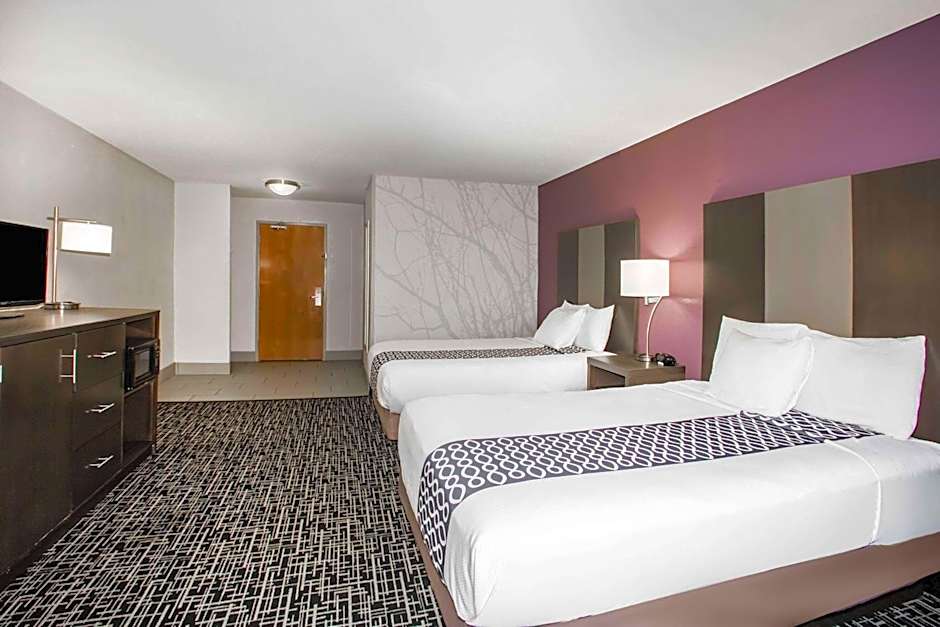 La Quinta Inn & Suites by Wyndham Pontoon Beach