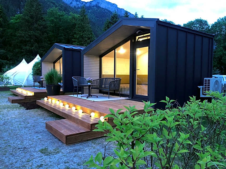 Camping & Ferienunterkünfte Steinplatte