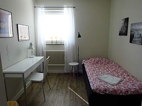 Single Room with Shared Bathroom