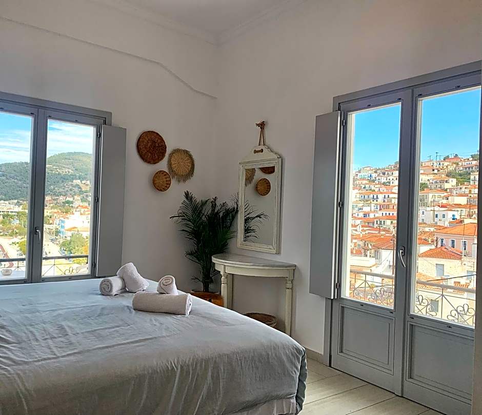 Gigi Rooms – Poros, 