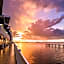 Best Western Plus Yacht Harbor Inn