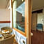 Tripli Hotels M & Resort