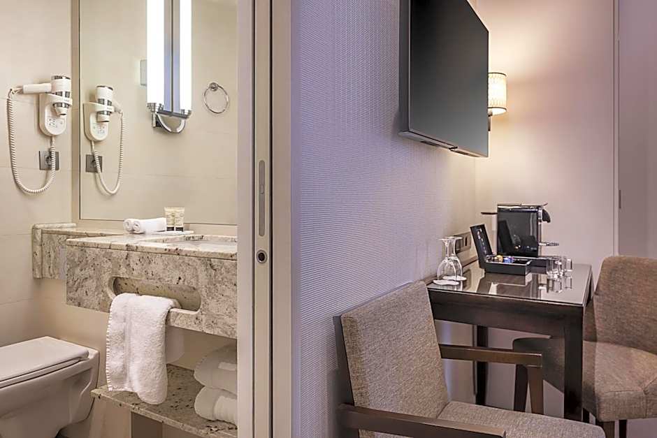 Best Western Plus Hotel Sydney Opera