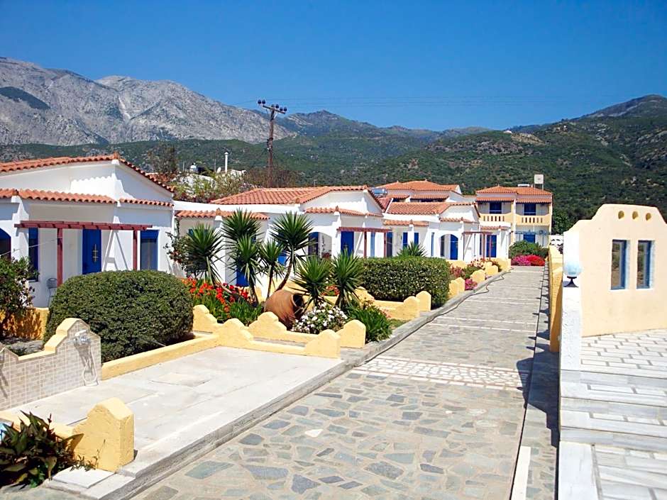 Pavlis Studios Kampos