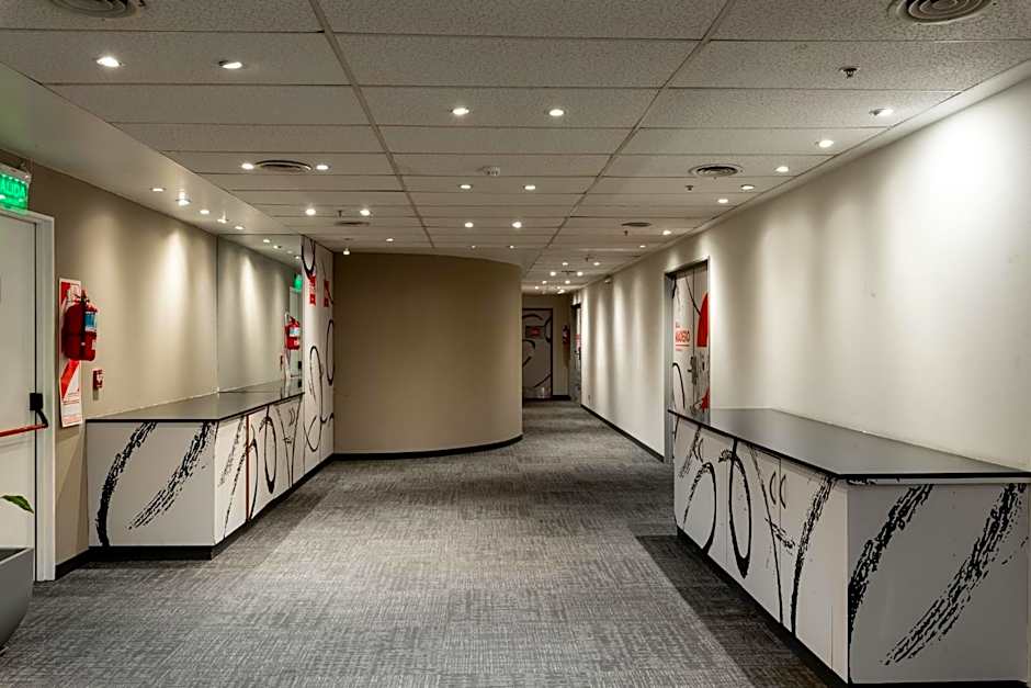 Hotel Ibis Buenos Aires Congreso