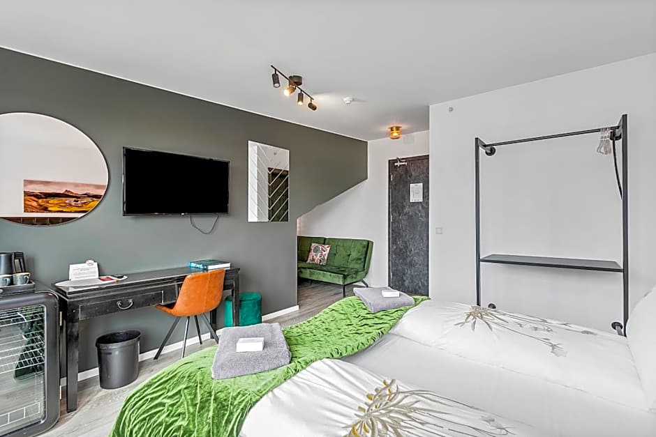 City Center Hotel