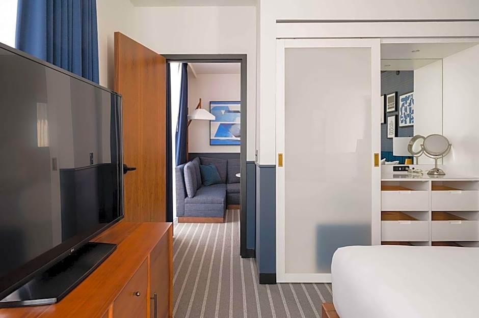 Cambria Hotel Boston Somerville