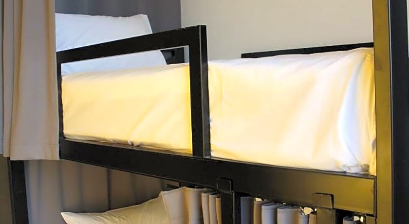 Fishtail Hostel Phuket