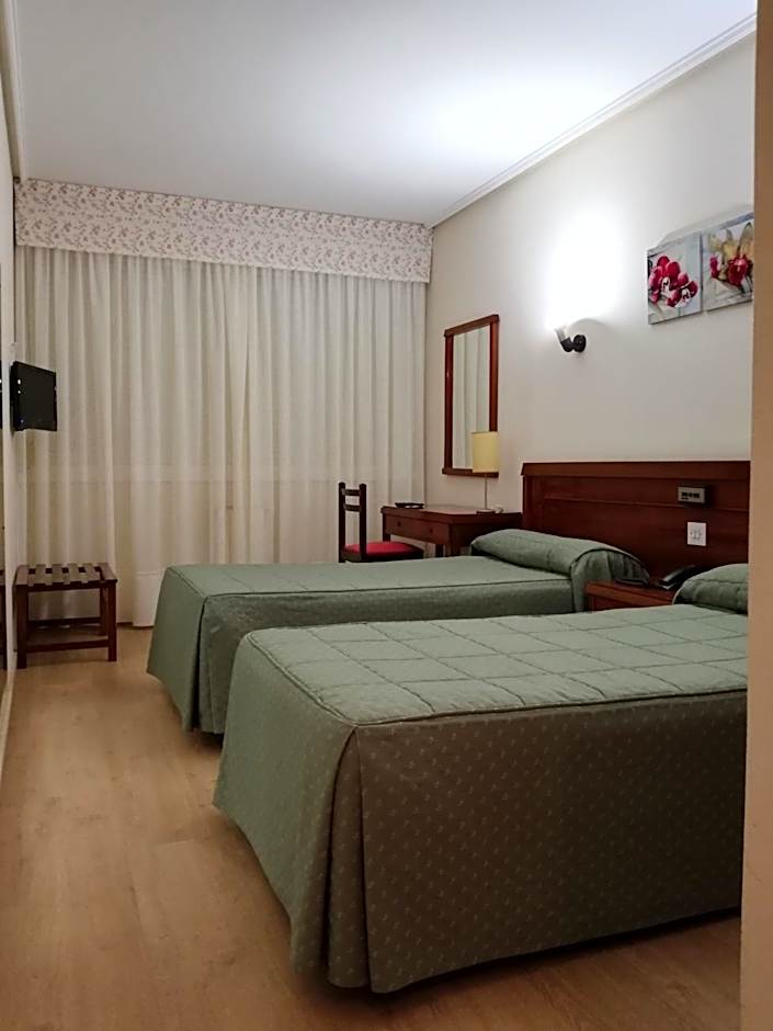 Hotel Almendra