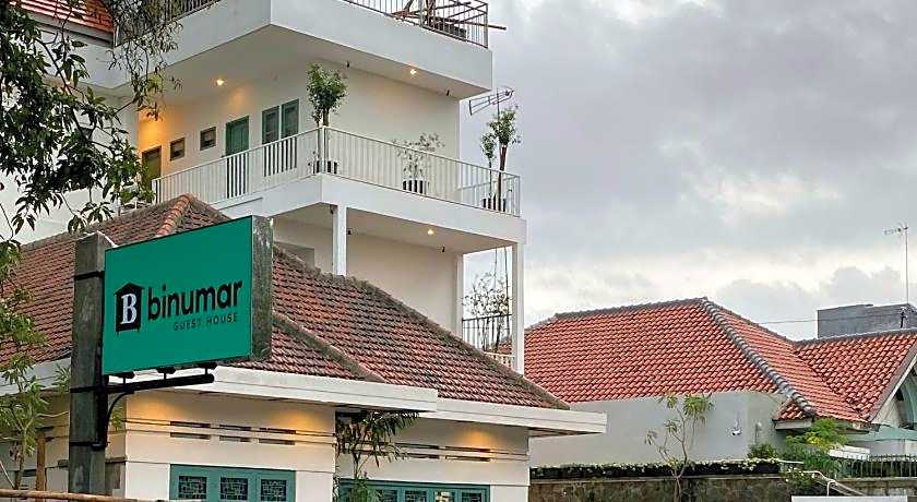 Binumar Guest House
