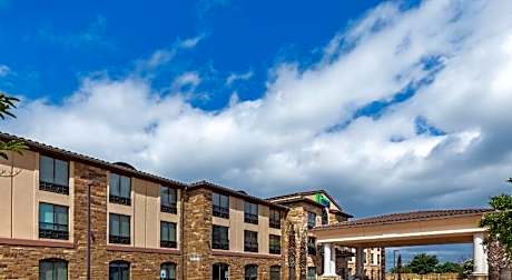 Holiday Inn Express Lakeway By IHG