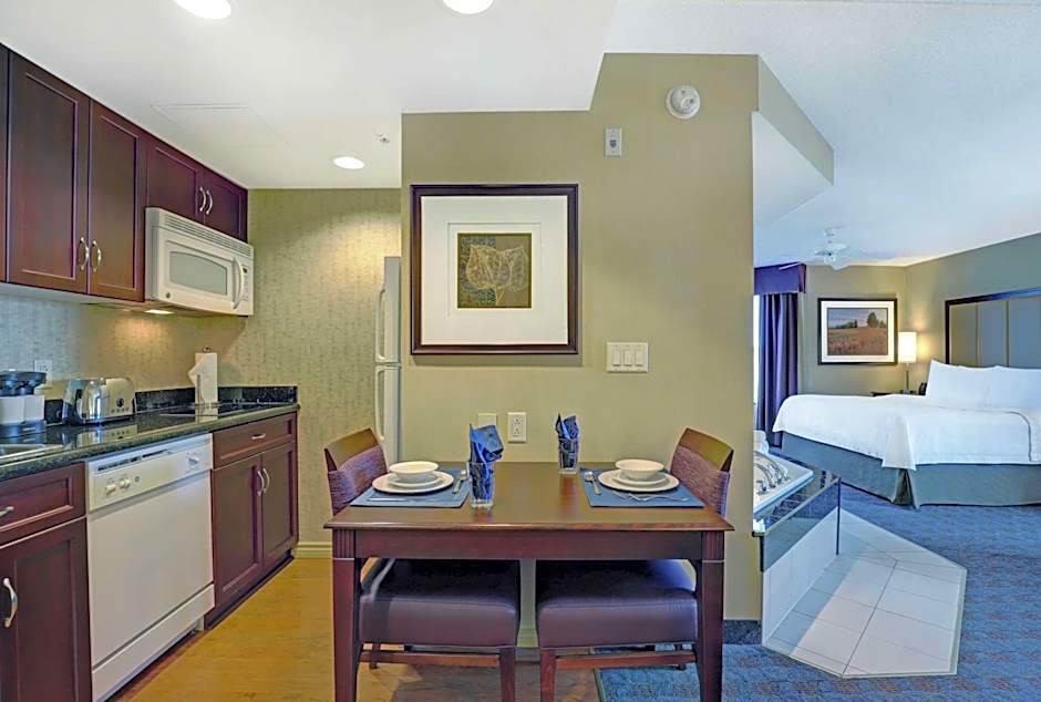 Homewood Suites by Hilton Cambridge-Waterloo Ontario