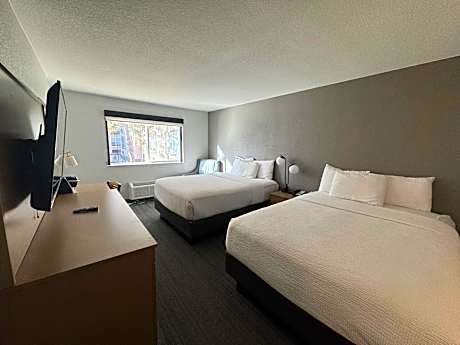 Standard Queen Room with Two Queen Beds