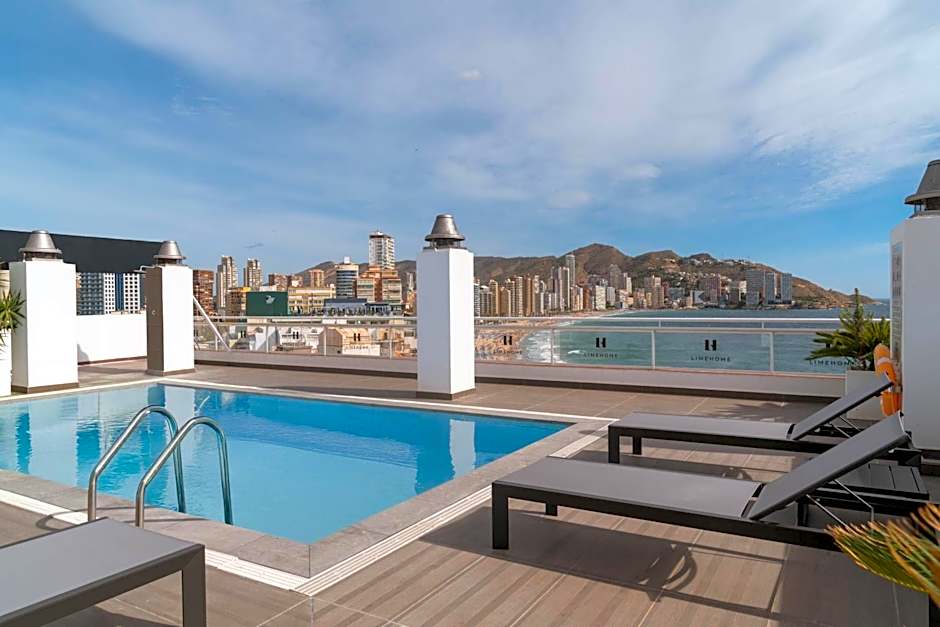 Limehome Benidorm Calle Major