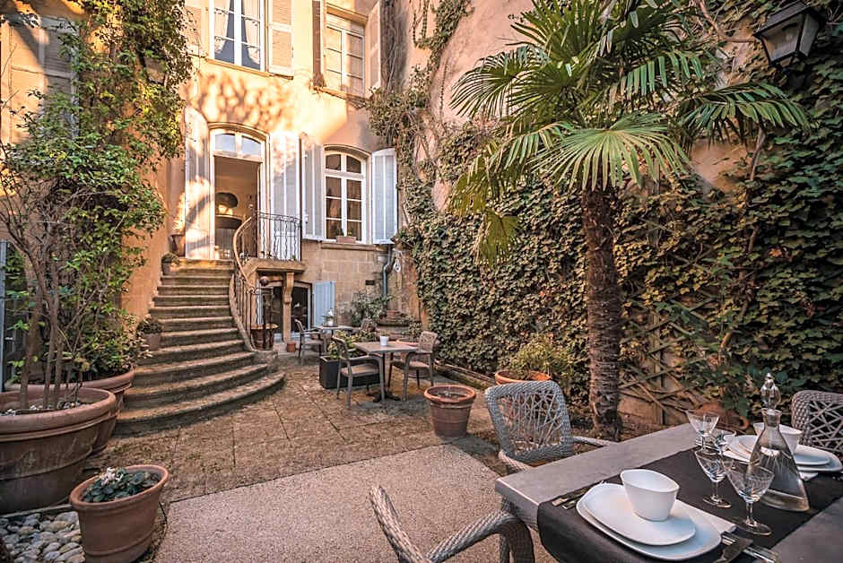 Hôtel Particulier Le 28 - Spa & Art Luxury Design by Alain Ducasse