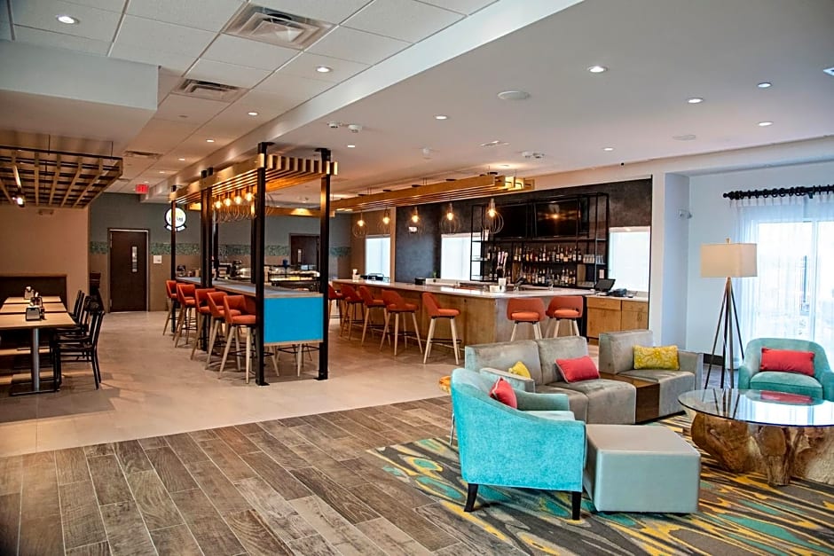 Holiday Inn & Suites - Savannah Airport - Pooler, an IHG Hotel