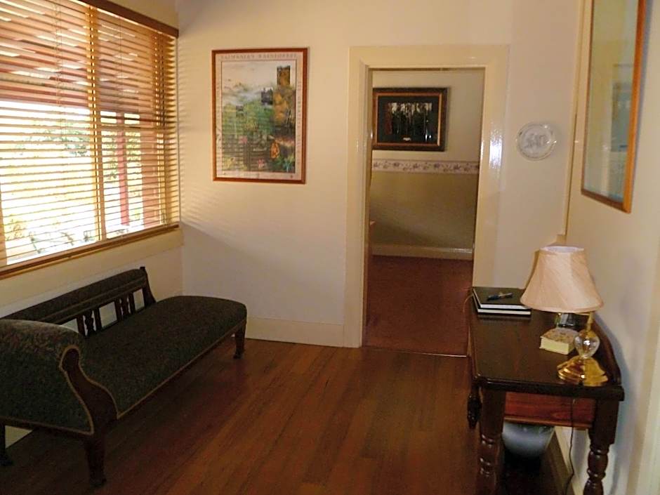 Donalea Bed & Breakfast