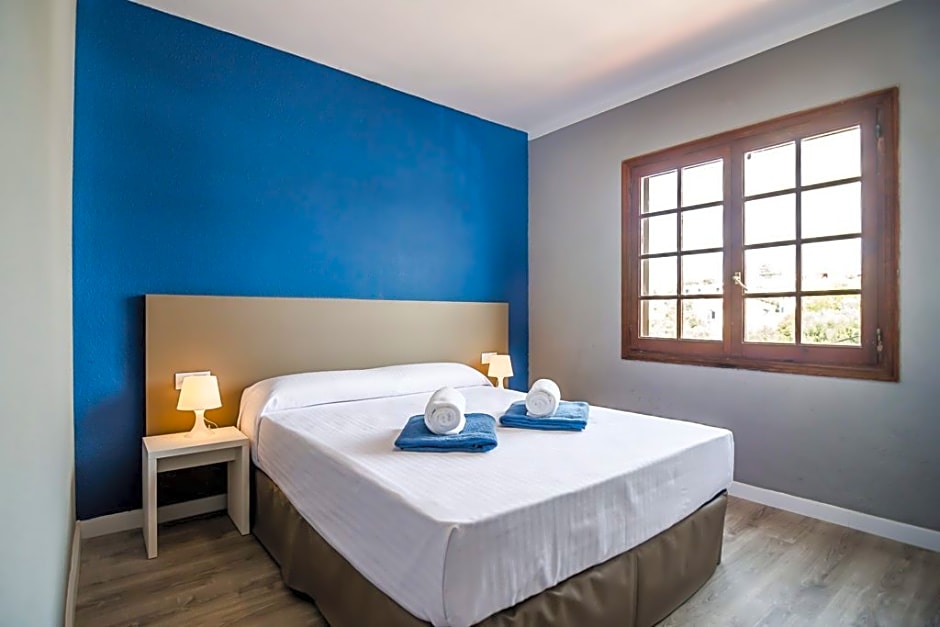 Photo 1 of 7 of 1 Bedroom Apartment, Sea View