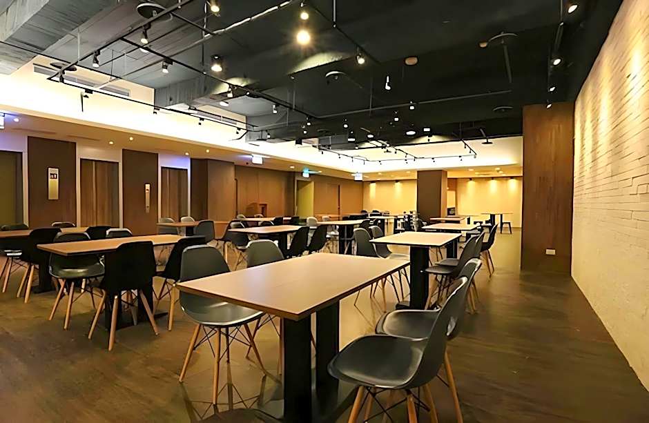 Chance Hotel