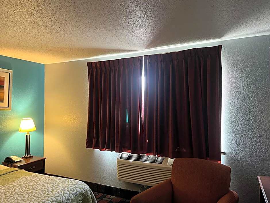 Photo 1 of 33 of 1 King Bed